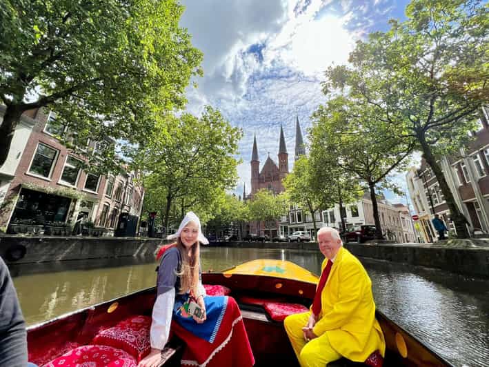 Gouda: Open Boat City Canal Cruise - Gouda from the water, not just the market square