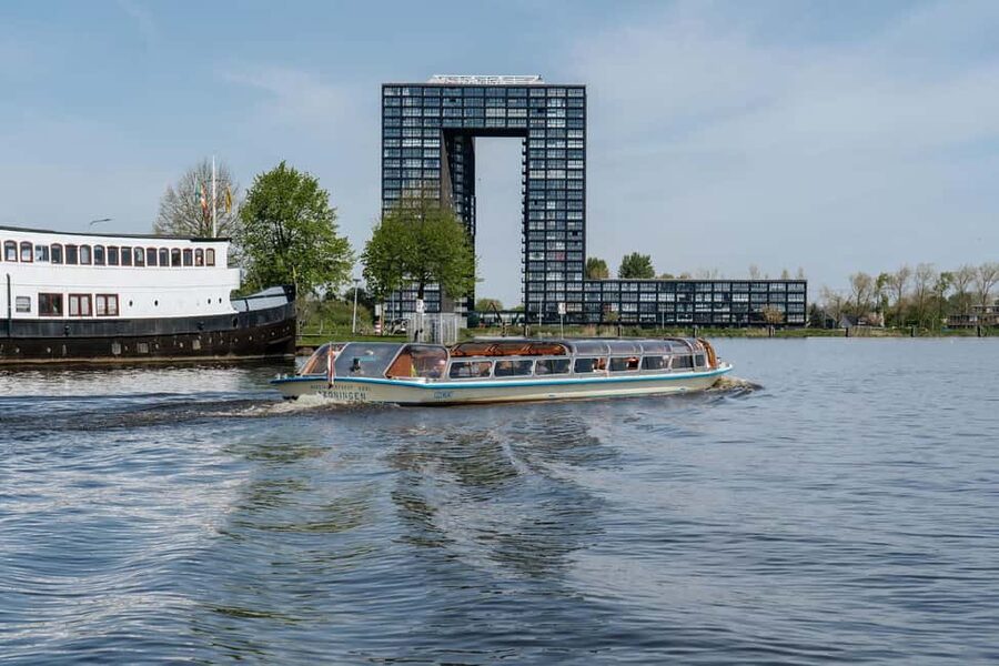 Groningen: City Canal Cruise - Who will enjoy this cruise most?