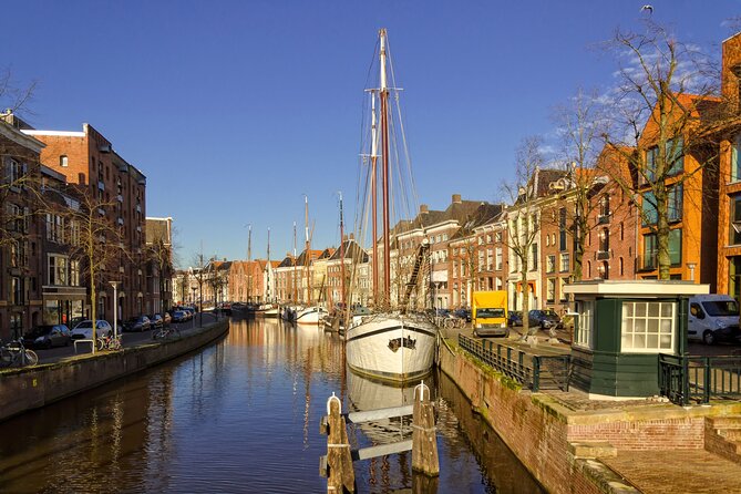 Groningen Private Custom Walking Tour With A Guide (Private Tour) - The market stop and the first feel of the city