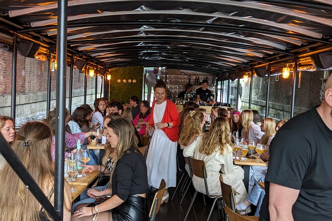 Groningen: Terrace Boat Experience with a Cozy Bar: 1 hour - What kind of Groningen boat ride is this?
