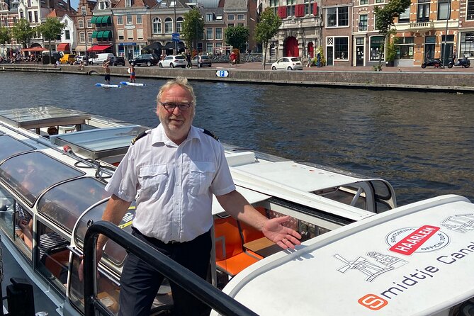 Haarlem: 50 minutes Boat Cruise - Teylers Museum and Haarlem’s early intellectual life