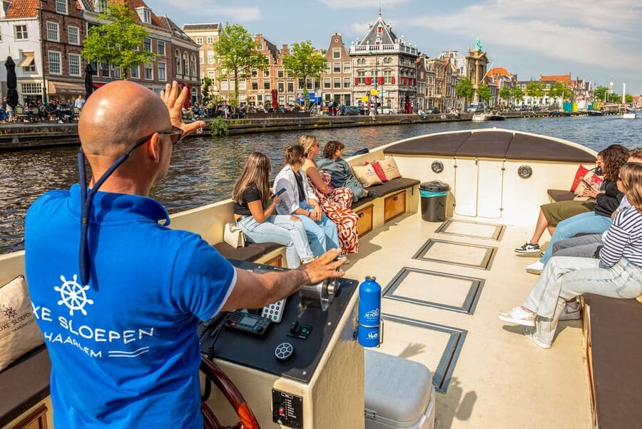 Haarlem: De Adriaan Windmill Tour + Open Canal Cruise - Key points at a glance