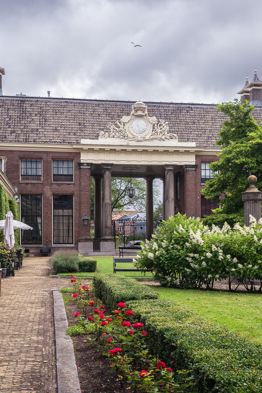 Haarlem Highlights Bike Tour - Windmills, canals, and the former city gate