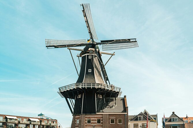 Haarlem Private Day Trip from Amsterdam with Local - Meeting Anna at Amsterdam Centraal