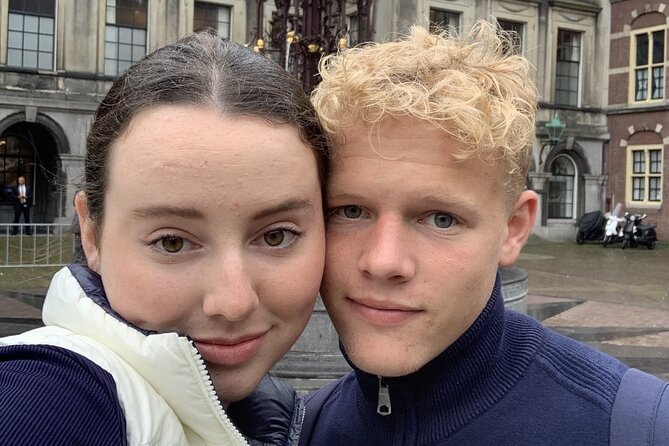 Hague: The Heart of Old Town Exploration Game and Tour - Finishing at the New Church near Spui