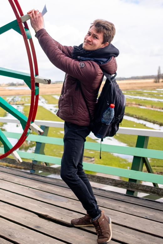 Half-Day Private Guided Sightseeing Tour of Zaanse Schans - Inside the working windmills