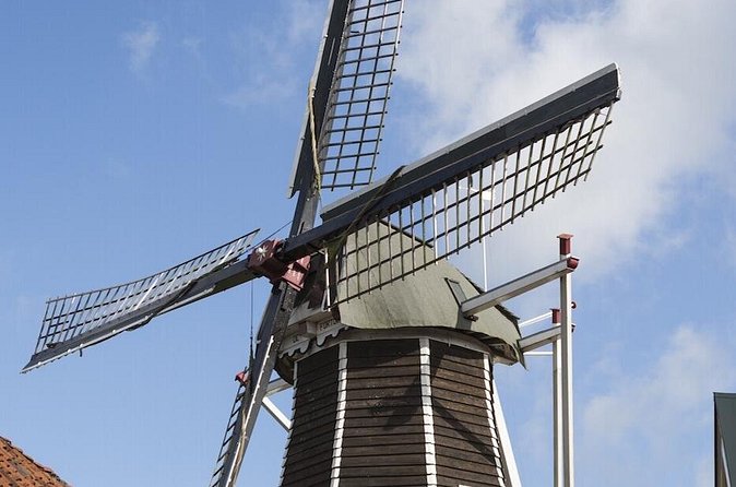 Hattem's Windmills, Bakeries and Ghosts: A Self-Guided Audio Tour - Look for Vermeer-like details at the Daendels house