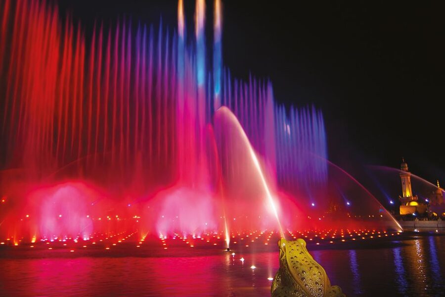 Kaatsheuvel: Efteling Theme Park Day Admission Ticket - Start with a plan, not a rush