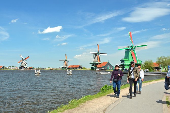 Keukenhof, Flower Fields, Volendam and Zaanse Schans Small-Group Tour - Zaanse Schans and its working windmills