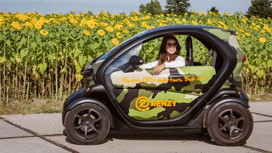 Lisse: Drive-it-Yourself Summer Flower GPS Audio Tour - What to Bring for a Comfortable Three Hours