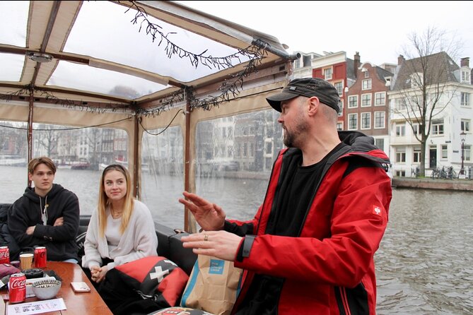 Luxury Amsterdam Canal Cruise – Unlimited Cocktails Included (1H) - Finishing at the romantic Magere Brug
