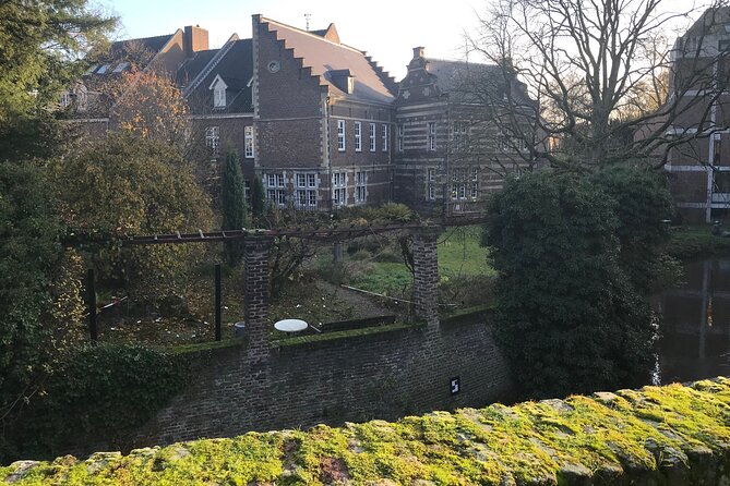 Maastricht Heritage and Nature Tour - Castle Ruin Lichtenberg and the final view