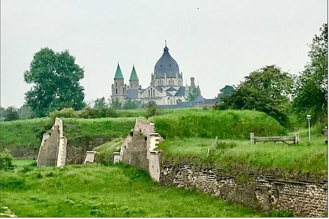 Maastricht Highlights, Architecture & Heritage Tour - Tailoring the route to architecture and heritage