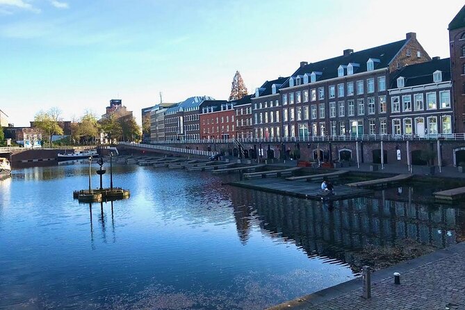 Maastricht Highlights, Architecture & Heritage Tour - Pace, walking effort, and timing