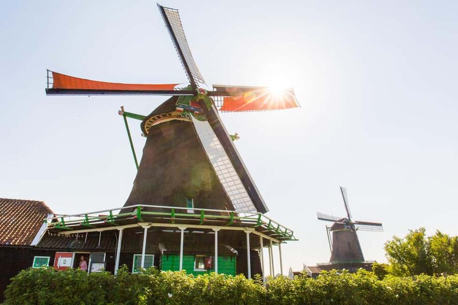 Marken, Volendam, and Edam Full-Day Tour from Amsterdam - Four villages and windmills from one Amsterdam departure