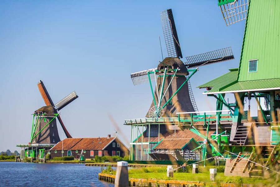 Marken, Volendam, and Edam Full-Day Tour from Amsterdam - The Marken Express across IJssel Lake