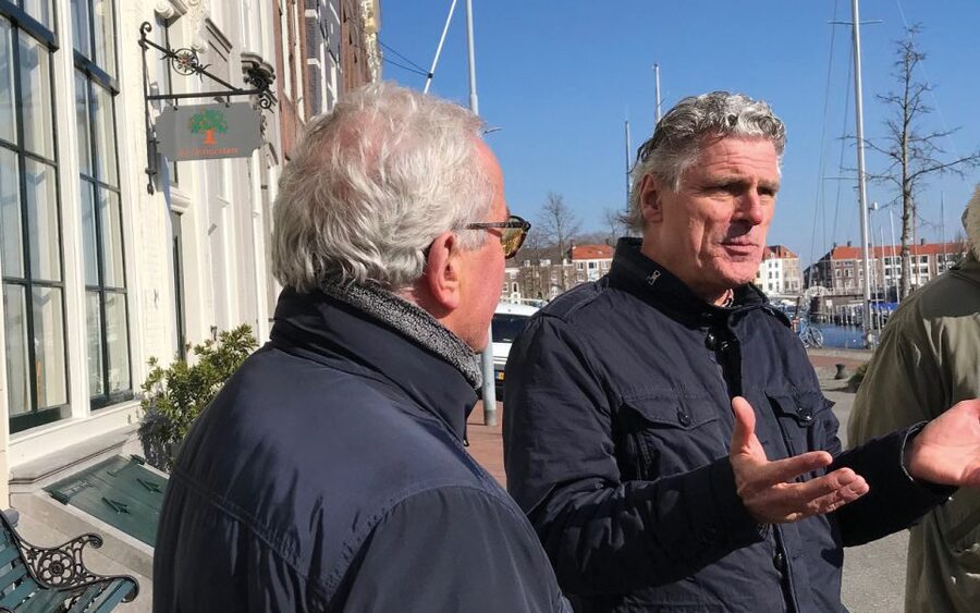 Middelburg: Guided City Walking Tour - Rain or shine in Zeeland