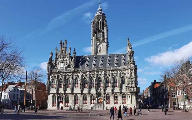 Middelburg: Guided Tour Townhall - The wedding hall brings a ceremonial feel