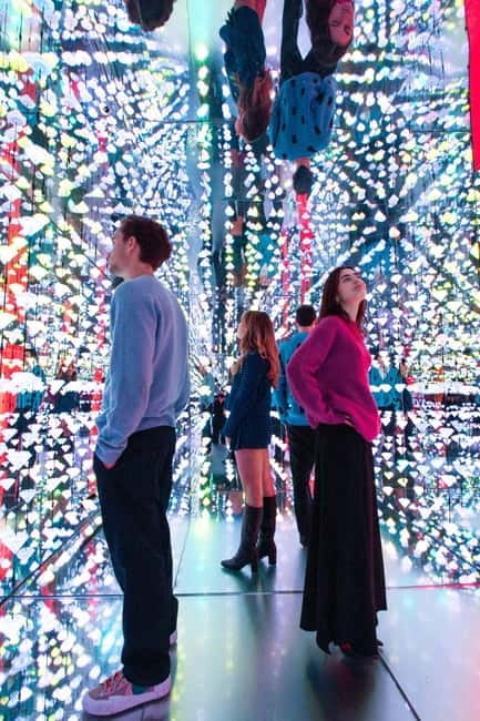 Moco Museum Amsterdam Entrance Tickets with Banksy & More - The digital rooms and light installations