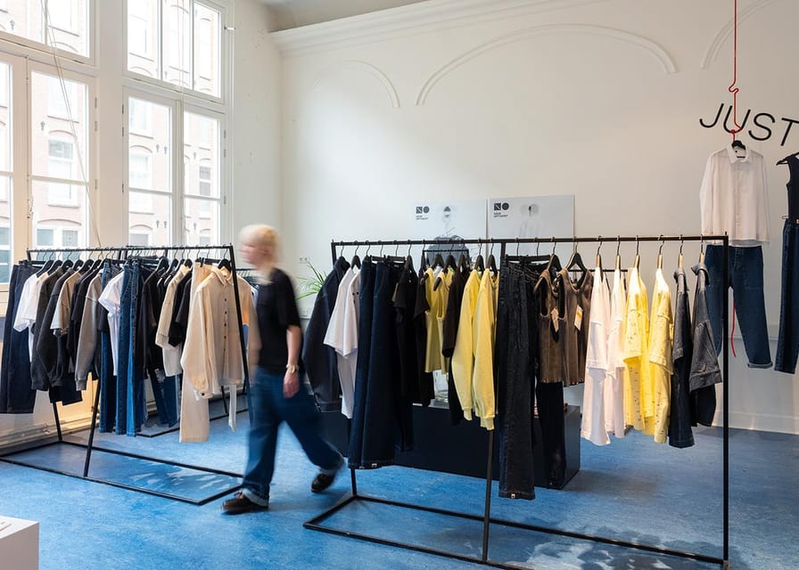 New Optimist: Atelier Visit & Shopping tour - Small groups, flexible cancellation, and timing
