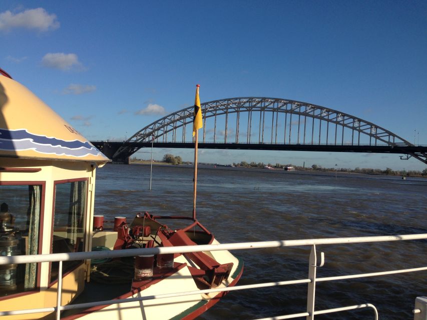Nijmegen: River Cruise with All-You-Can-Eat Dutch Pancakes - The 75-minute Waal River route