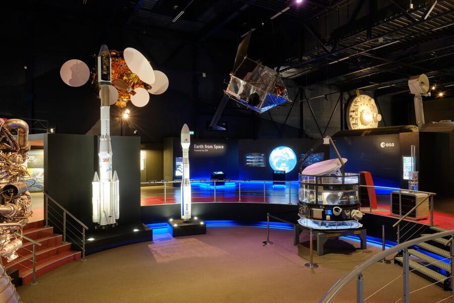 Noordwijk: Space Expo Entry Ticket - Adding the Space Train to ESA ESTEC