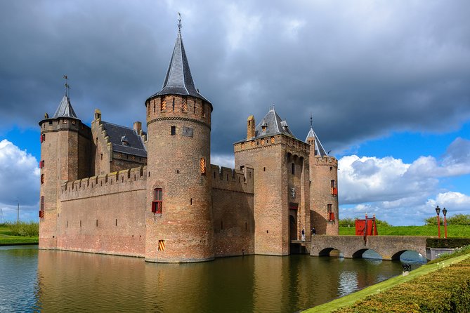 Northern Highlights Tour: visit 4 magnificent places from Amsterdam - Why the small group changes the day