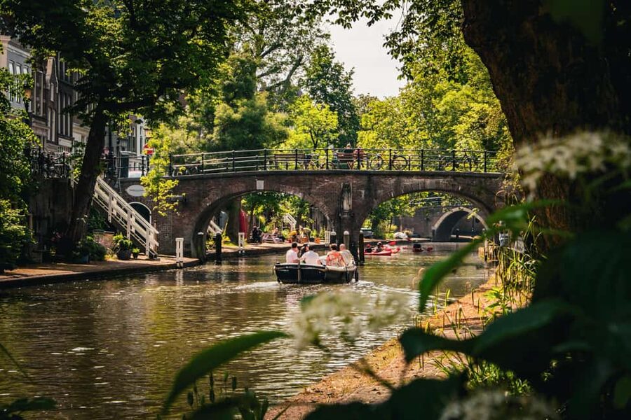 Our Utrecht City Tour (Limited group size & optional Lunch) - Dom Square and the stories behind the sights