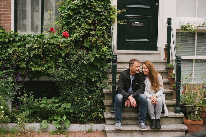 Personal Travel and Vacation Photographer Tour in Amsterdam - What the photographer adds to the experience