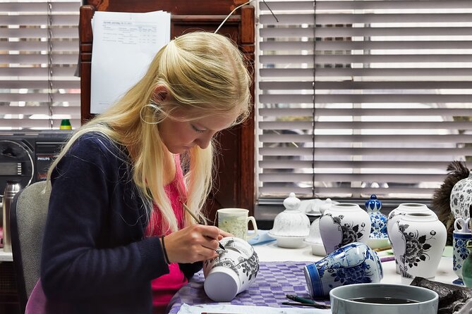 Private Customizable Day Trip From Rotterdam - Delft: blue-and-white pottery and a walkable old center