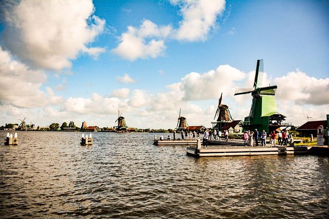 Private Daytrip Giethoorn and Windmills of Zaanse Schans from Amsterdam - The price: costly for one person, sensible for three