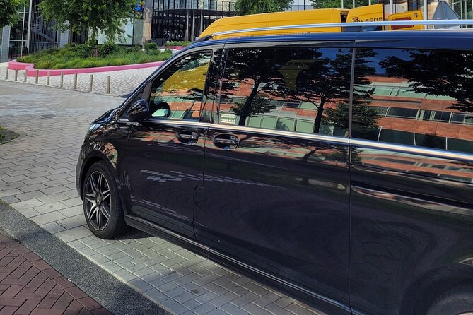 Private Departure Transfer: Schiphol Airport Amsterdam - Booking details worth checking before payment