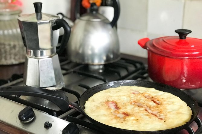 Private Dutch Pancake Cooking Class in an Amsterdam Canal Home - What you actually cook: bacon and apple pancakes