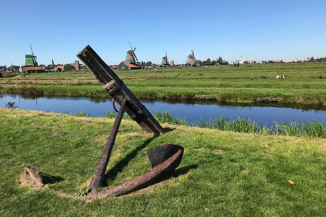 Private Excursion to Zaanse Schans, Edam, Volendam and Marken - The guide makes or breaks the day
