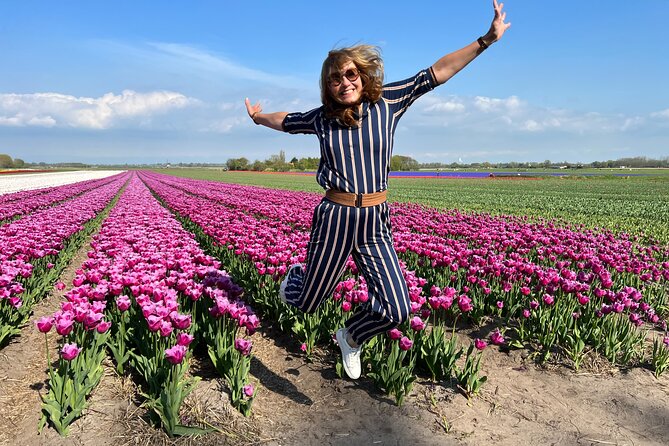 Private Guided Keukenhof Gardens and Zaanse Schans Tour - The transfer to Keukenhof and the flower question