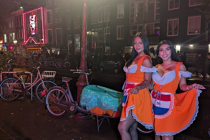 Private Hostess Bar Tour in Amsterdam Red Light District (3h) - What kind of Amsterdam night is this?