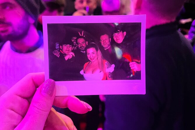 Private Hostess Bar Tour in Amsterdam Red Light District (3h) - Price, included value, and likely extra costs