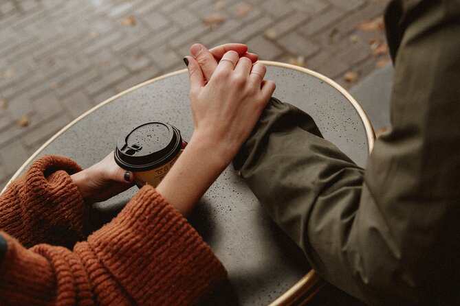 Private Love Story Photowalk Experience - How the posing guidance helps