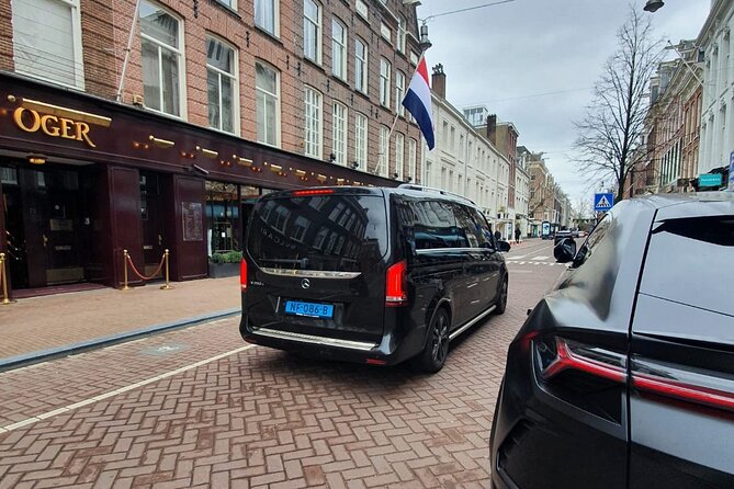 Private Minivan transfer to Rotterdam - Choosing the right pickup point in Amsterdam