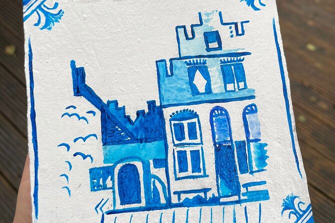 Private Souvenir Creation in Dutch Delft Blue from Netherlands - The best way to approach your tile