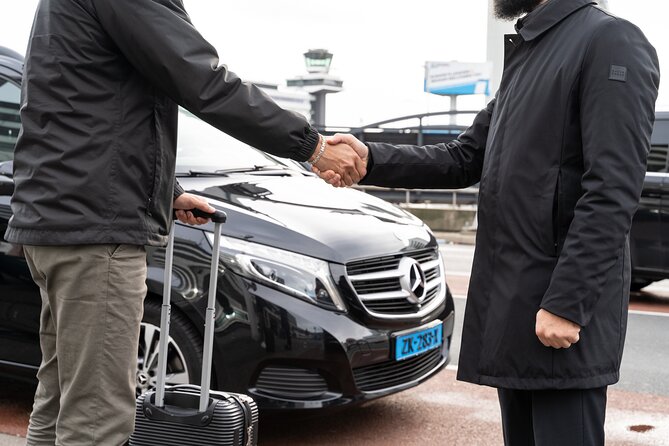 Private Taxi Airport Transfer to or from Schiphol Airport (AMS) - A Private Ride After a Long Flight