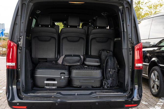Private Taxi Airport Transfer to or from Schiphol Airport (AMS) - What Can Go Wrong