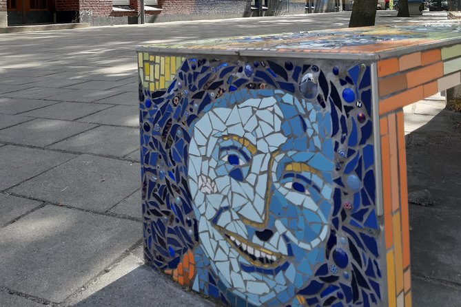 Private Tour: Anne Frank Walking Tour of Amsterdam - Why the meeting point changes the day