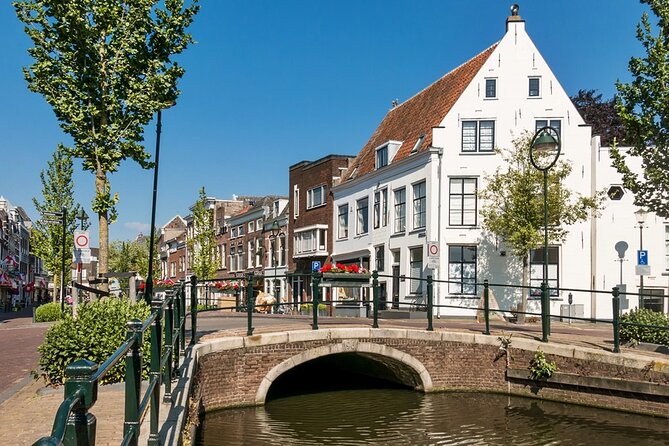 Private tour from Rotterdam to Windmills of Kinderdijk & Gouda Cheese Experience - The value of the Gouda stop