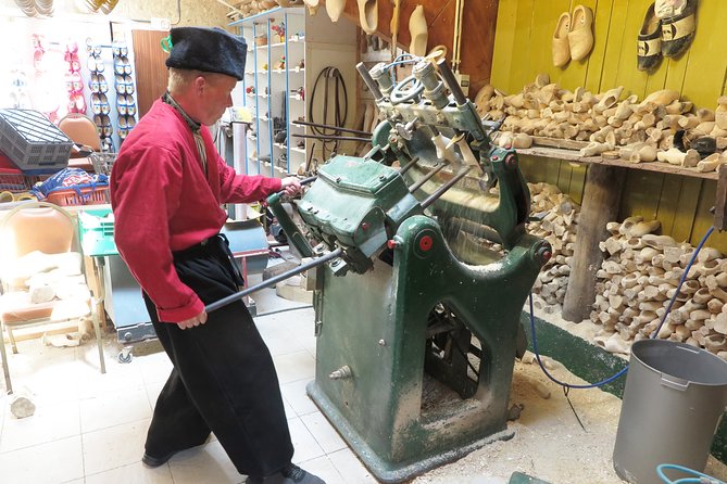 Private Tour of Simonehoeve Cheese Farm and Clog Factory - Who will enjoy this visit most