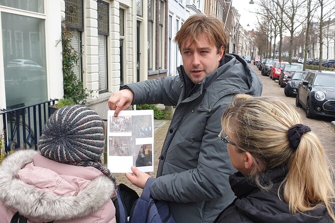 Private Tour of Vermeer's Delft + Tickets to Vermeer Museum - Starting at the Markt, where Vermeer’s story begins