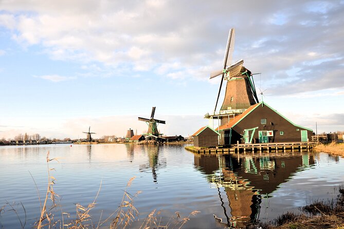 Private Tour to Zaanse Schans, Volendam, and Marken - Key points at a glance
