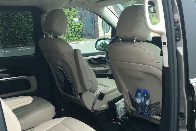 Private transfer between Rotterdam - Amsterdam (incl. Schiphol airport) - Who will get the most from this transfer?