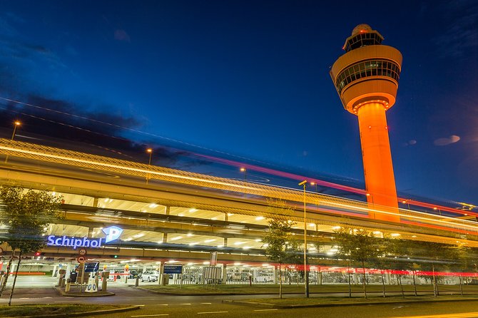 Private Transfer from Amsterdam Airport Schiphol to The Hague - Private does not mean luxury