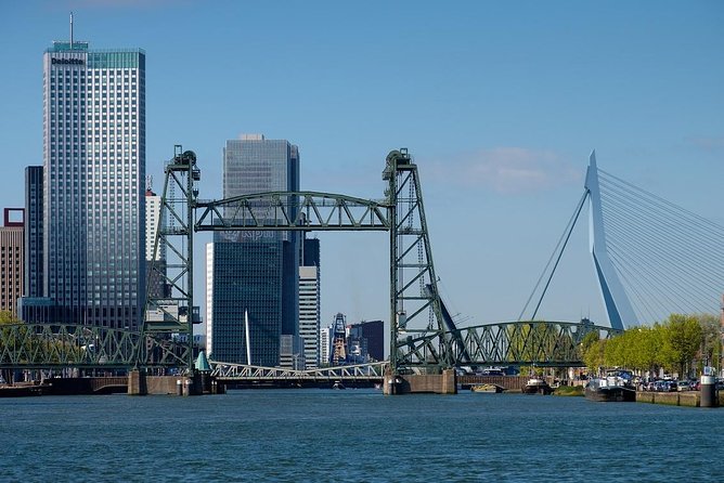 Private Transfer from Rotterdam to Amsterdam - A one-hour ride that removes several travel chores
